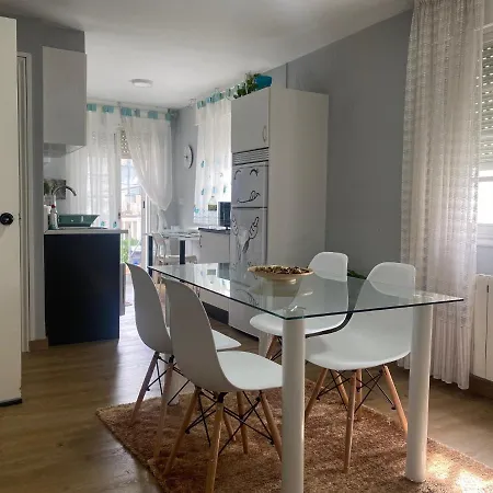 Duplex En Vigo, Zona De Bouzas, Cerca De Playas Vigo