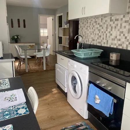 Apartament Duplex En Vigo, Zona De Bouzas, Cerca De Playas Vigo