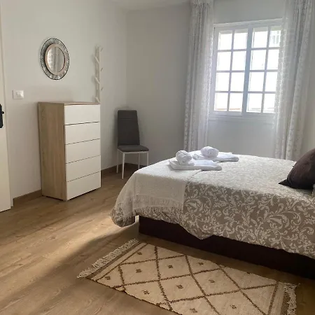 Duplex En Vigo, Zona De Bouzas, Cerca De Playas