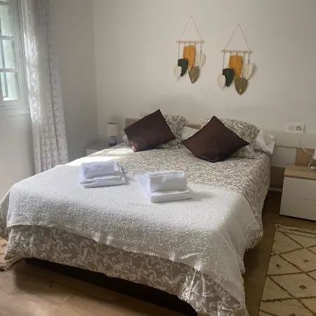 Duplex En Vigo, Zona De Bouzas, Cerca De Playas Vigo